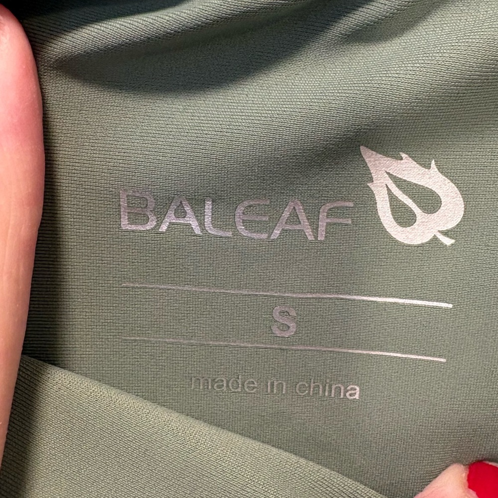 NWT Baleaf Tennis Skort Sage Green SMALL UPF 50+ Key/Credit Card Pocket - Picture 7 of 10